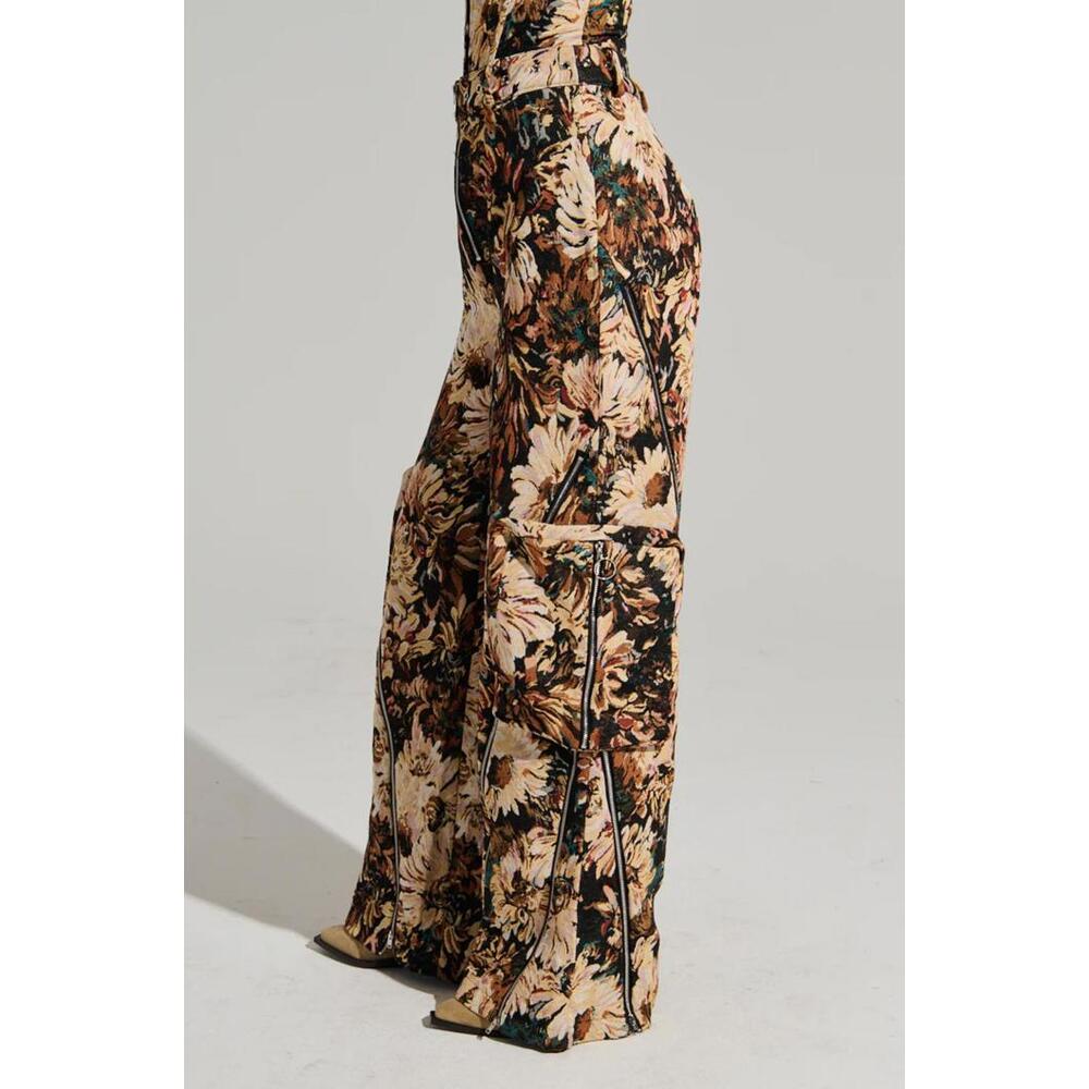 AKIRA - FANTASY CAPTURED BROCADE CARGO PANT - L - Picture 2 of 12